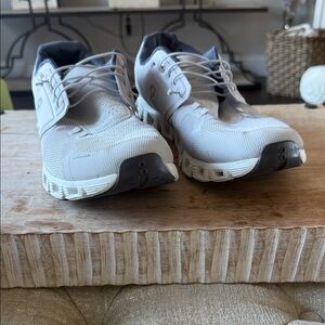 On Running Men's Gray Athletic Shoes